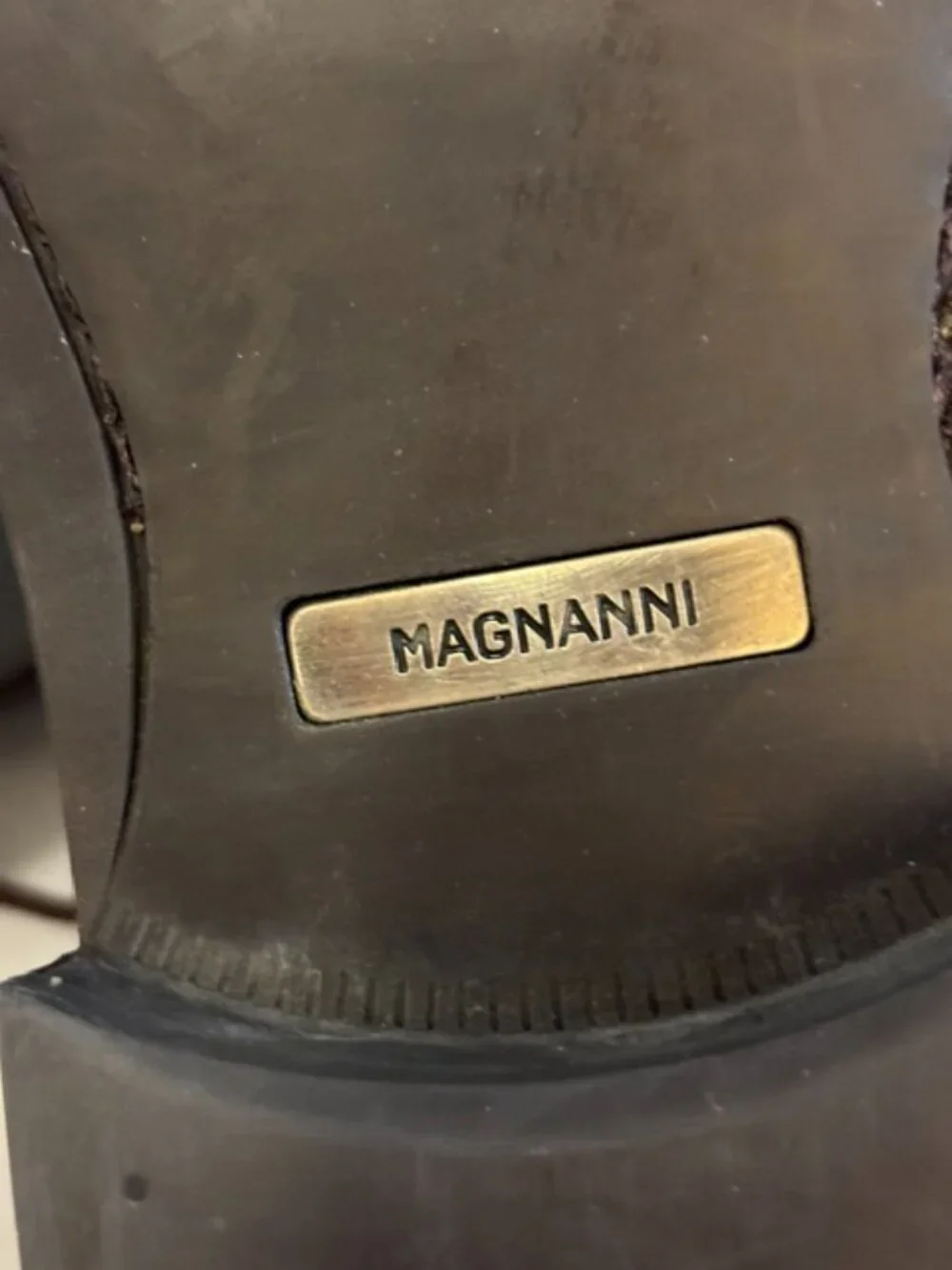 Magnanni Oxfords in Tobacco Brown Leather Men's Size 9.5M